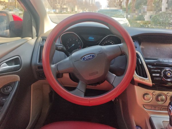 Ford Focus 2012, 154300 км, за 2963 USD - фото 11