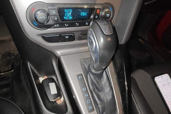 Ford Focus 2012, 157700 км, за 2751 USD - фото 15
