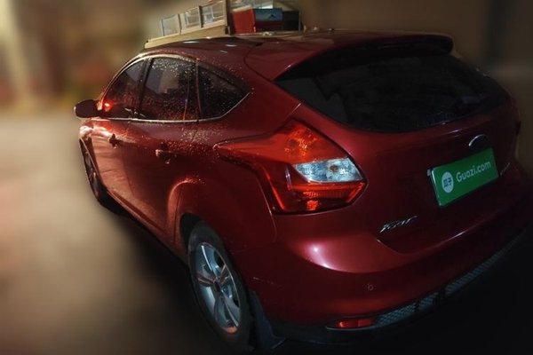 Ford Focus 2012, 157700 км, за 2751 USD