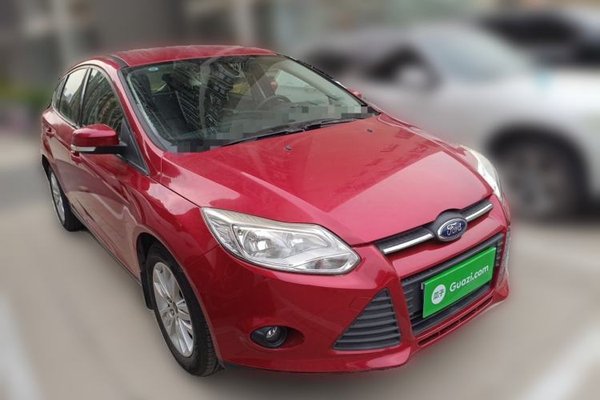 Ford Focus 2012, 80100 км, за 4316 USD