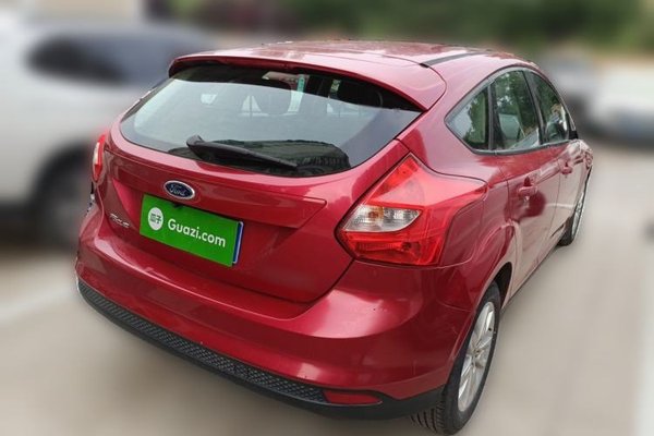 Ford Focus 2012, 80100 км, за 4316 USD - фото 6