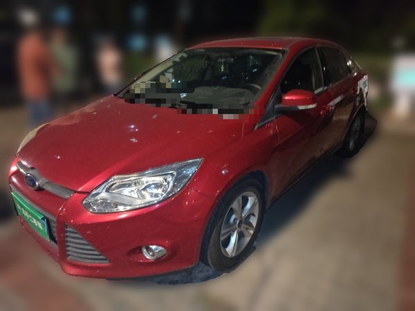 Ford Focus · 2012 год