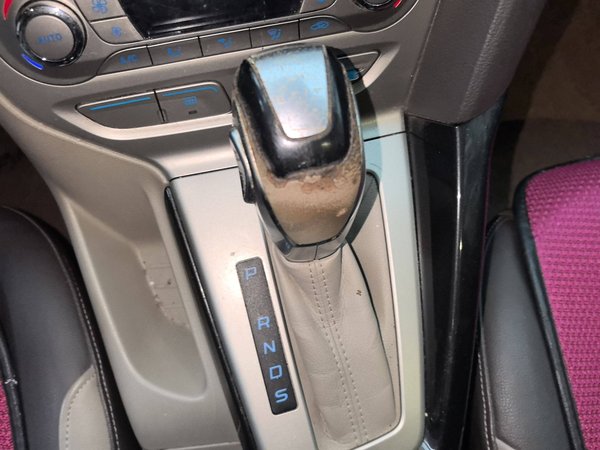 Ford Focus 2012, 148200 км, за 3850 USD - фото 6