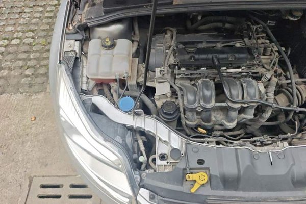 Ford Focus 2012, 86600 км, за 3082 USD - фото 23