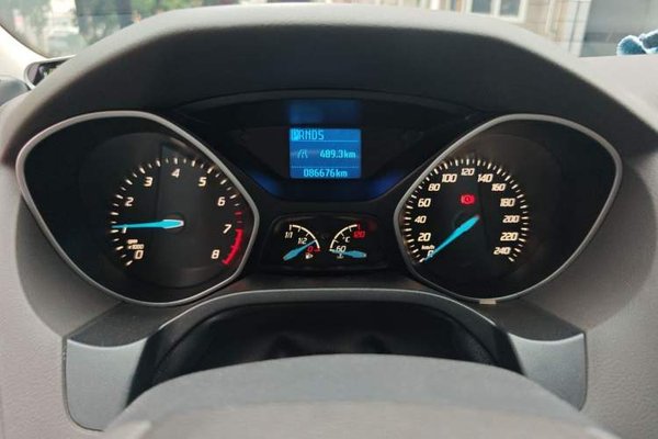 Ford Focus 2012, 86600 км, за 3082 USD - фото 11