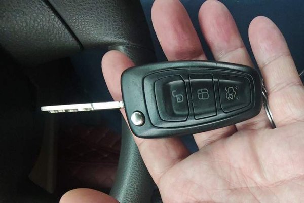 Ford Focus 2012, 86600 км, за 3082 USD - фото 20