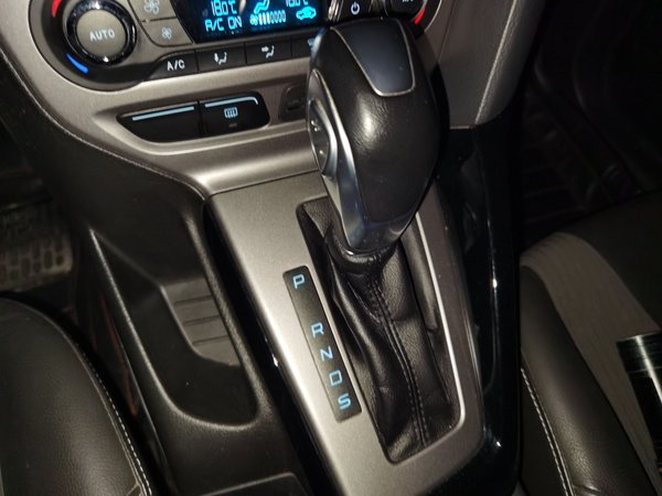 Ford Focus 2012, 108600 км, за 3552 USD - фото 15