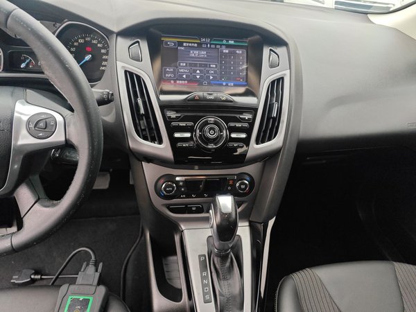 Ford Focus 2012, 108900 км, за 5336 USD - фото 16