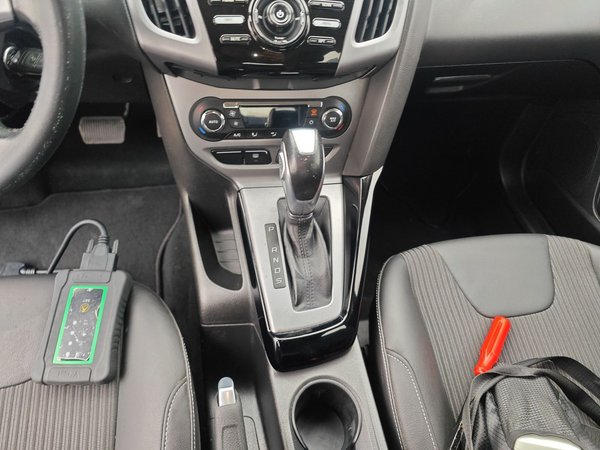 Ford Focus 2012, 108900 км, за 5336 USD - фото 17