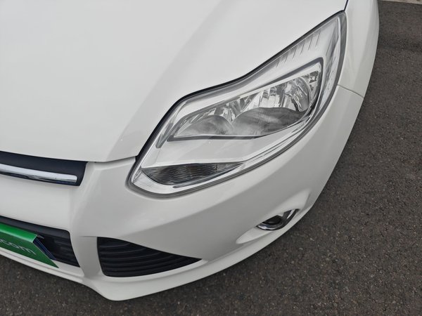 Ford Focus 2012, 108900 км, за 5336 USD - фото 9