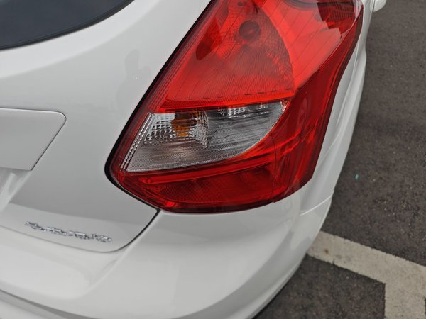 Ford Focus 2012, 108900 км, за 5336 USD - фото 7