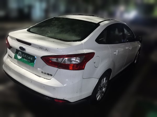 Ford Focus 2012, 113400 км, за 2433 USD - фото 6