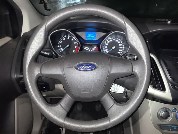 Ford Focus 2012, 113400 км, за 2433 USD - фото 11