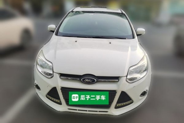 Ford Focus 2012, 136900 км, за 3354 USD