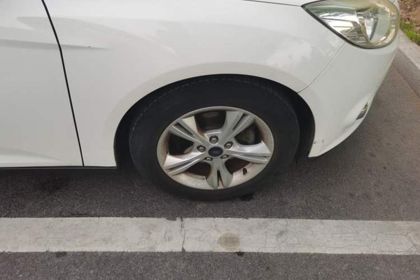 Ford Focus 2012, 136900 км, за 3354 USD - фото 8
