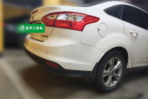 Ford Focus 2012, 141000 км, за 3135 USD - фото 6