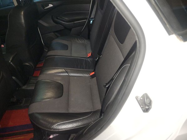 Ford Focus 2012, 150100 км, за 3233 USD - фото 18