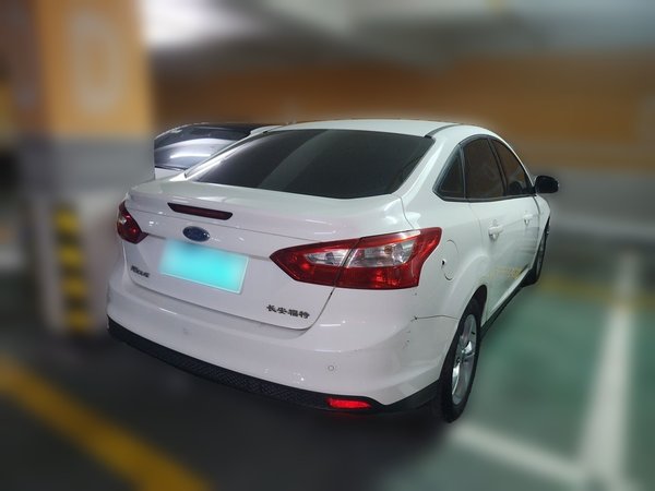 Ford Focus 2012, 150100 км, за 3233 USD - фото 6