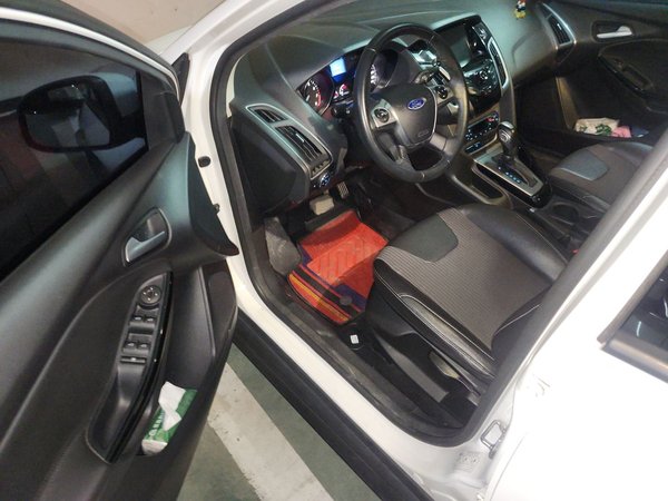 Ford Focus 2012, 150100 км, за 3233 USD - фото 17
