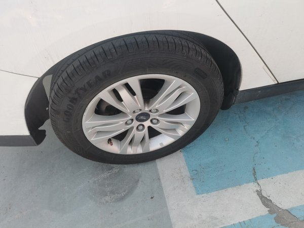 Ford Focus 2012, 172200 км, за 4157 USD - фото 10