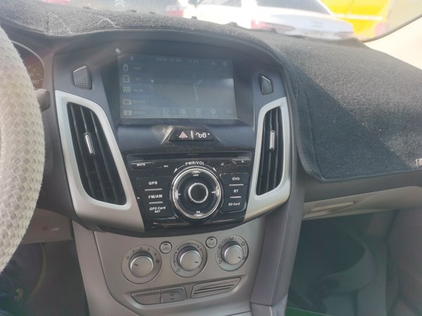 Ford Focus 2012, 172200 км, за 4157 USD - фото 16