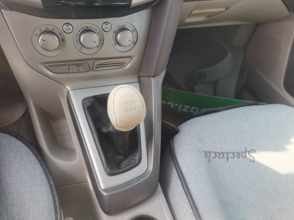 Ford Focus 2012, 172200 км, за 4157 USD - фото 17