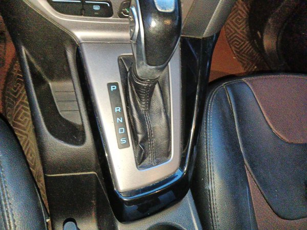 Ford Focus 2012, 198600 км, за 2762 USD - фото 15