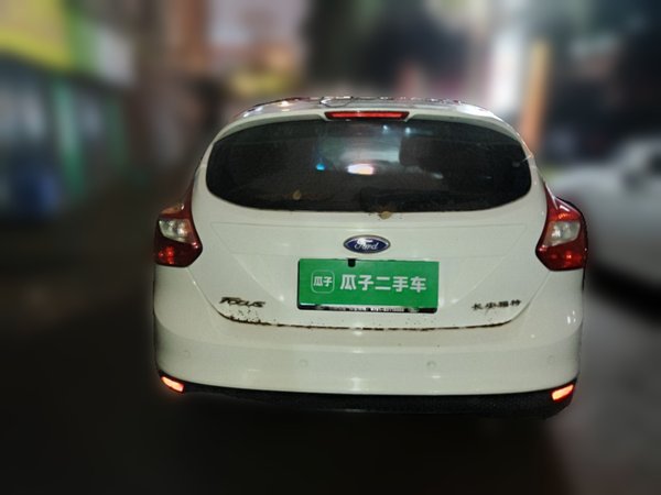 Ford Focus 2012, 58900 км, за 3645 USD