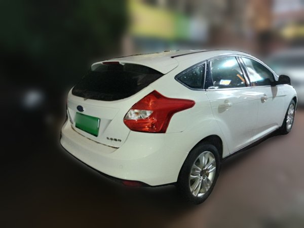 Ford Focus 2012, 58900 км, за 3645 USD - фото 6