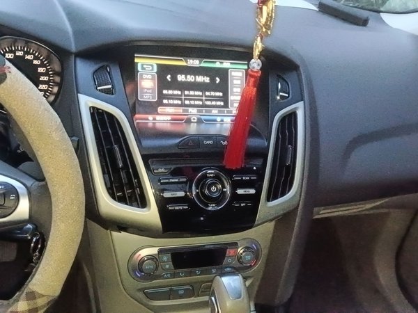 Ford Focus 2012, 61500 км, за 4652 USD - фото 10