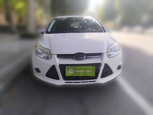 Ford Focus 2012, 76400 км, за 4056 USD