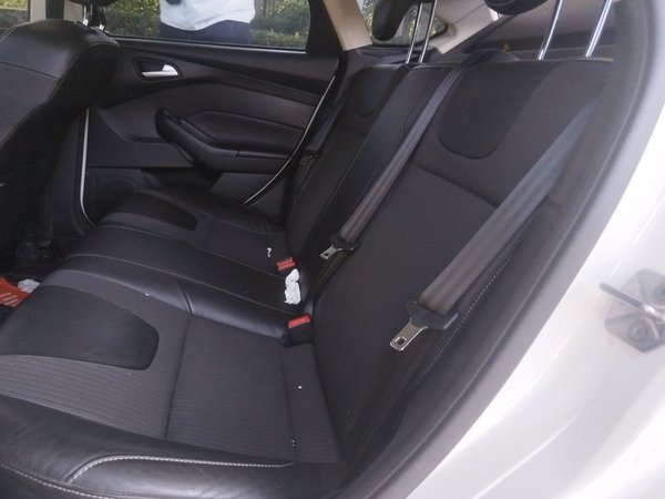 Ford Focus 2012, 76400 км, за 4056 USD - фото 14