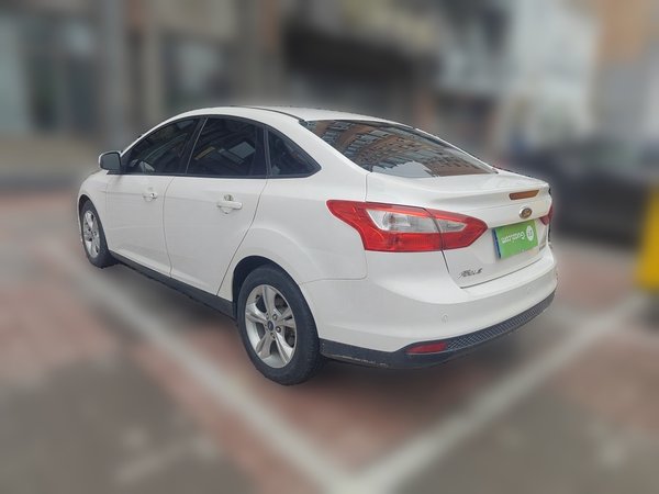 Ford Focus 2012, 89400 км, за 2992 USD