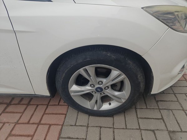 Ford Focus 2012, 89400 км, за 2992 USD - фото 8