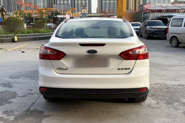 Ford Focus 2012, 90100 км, за 4469 USD - фото 7