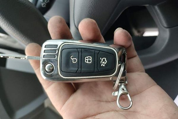Ford Focus 2012, 96000 км, за 4592 USD - фото 17