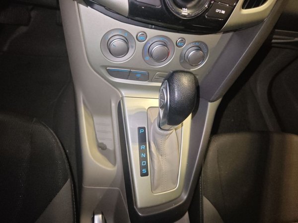 Ford Focus 2012, 98600 км, за 4319 USD - фото 9