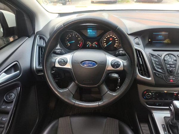 Ford Focus 2012, 98699 км, за 4256 USD - фото 14
