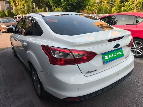 Ford Focus 2012, 98699 км, за 4256 USD