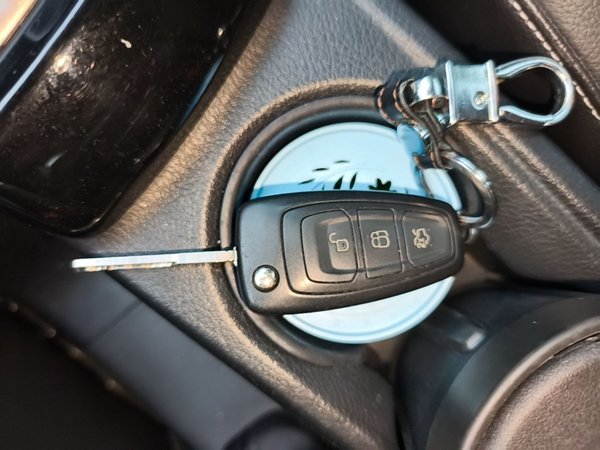 Ford Focus 2012, 98699 км, за 4256 USD - фото 12