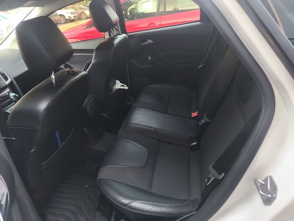 Ford Focus 2012, 98699 км, за 4256 USD - фото 20