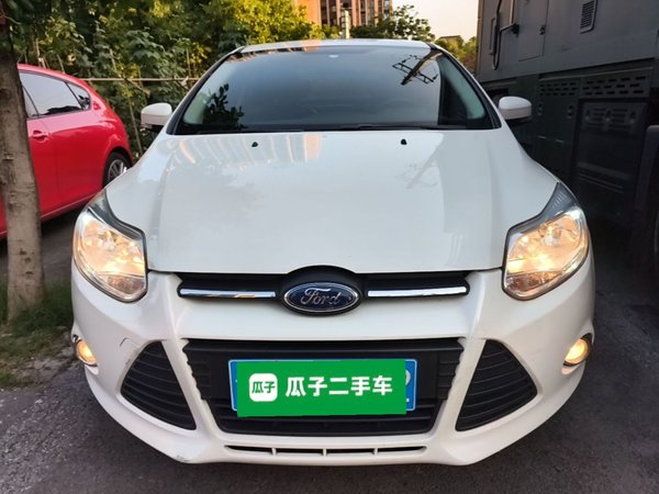 Ford Focus 2012, 98699 км, за 4256 USD