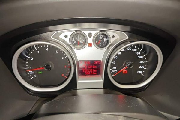 Ford Focus 2012, 136100 км, за 2723 USD - фото 12