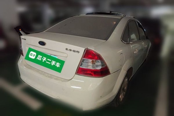 Ford Focus 2012, 136100 км, за 2723 USD - фото 6