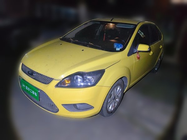 Ford Focus · 2012 год