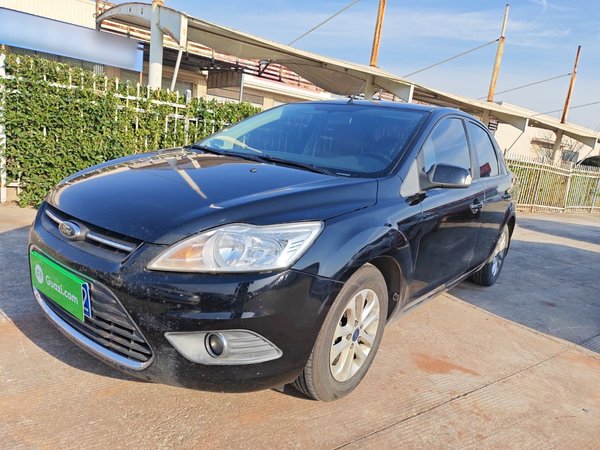 Ford Focus 2013 Sedan Classic 1.8L Automatic Base Model