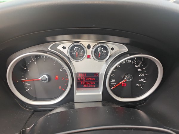 Ford Focus 2013, 131300 км, за 2973 USD - фото 12