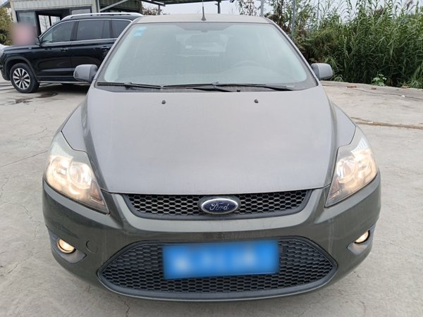 Ford Focus 2013, 86900 км, за 4626 USD