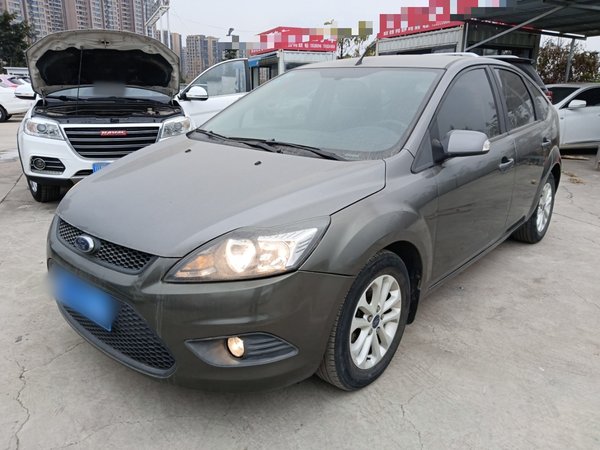 Ford Focus · 2013 год