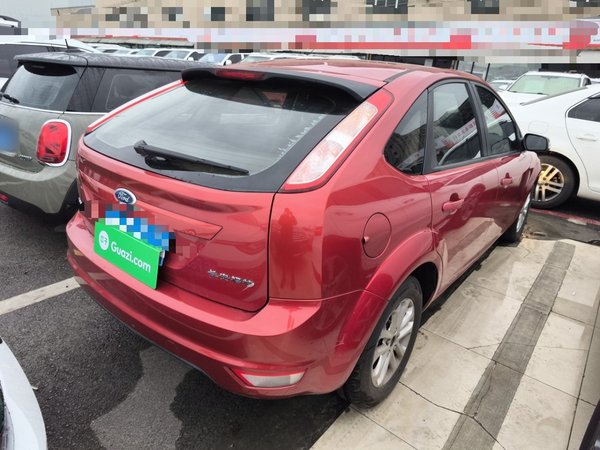 Ford Focus 2013, 112100 км, за 3837 USD - фото 7